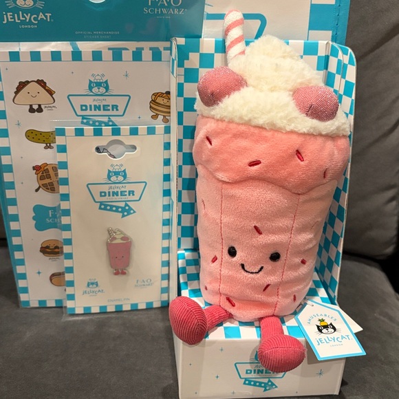 🩷 JELLYCAT Bubbeca Milkshake- NYC FAO SCHWARZ EXCLUSIVE!! - Picture 2 of 13